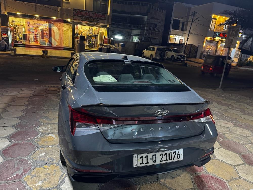 هیوندای ئەلەنترا